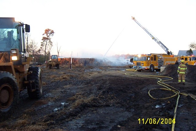 WGFC units on the wharf at London Grove compost fire